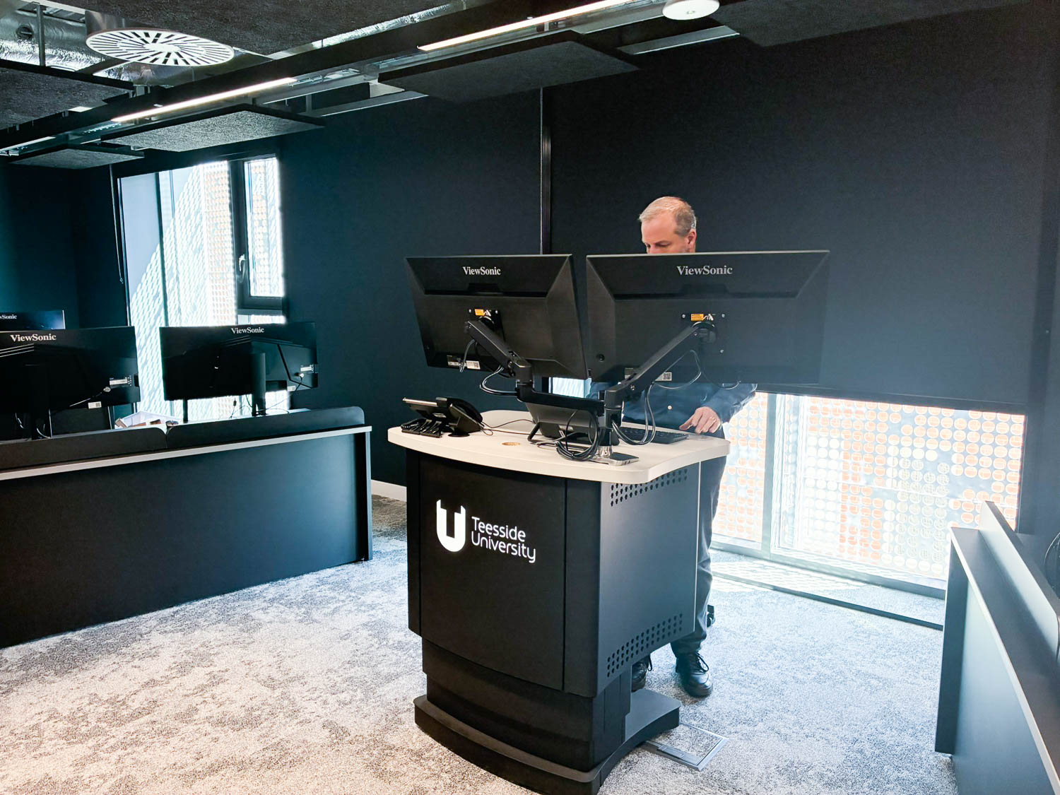 https://www.uniav.com/wp-content/uploads/2025/07/Teeside-09-1.jpg