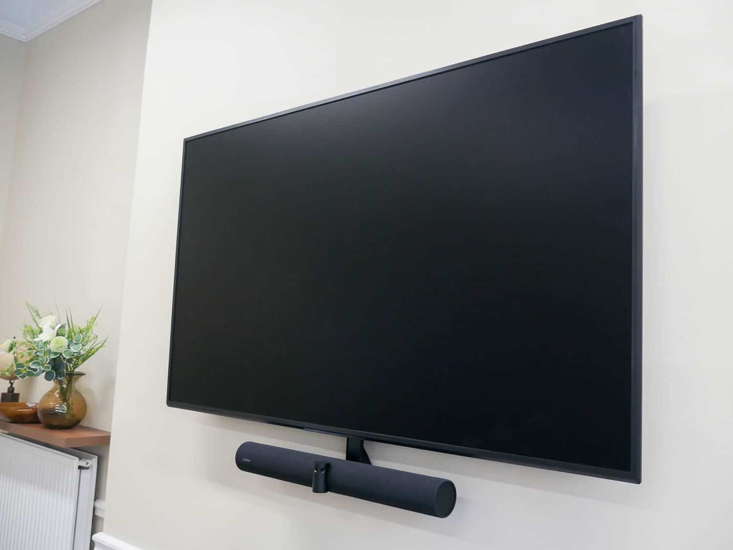 https://www.uniav.com/wp-content/uploads/2026/07/AV-Integrator-for-Traditum-Leeds-Office-07.jpg